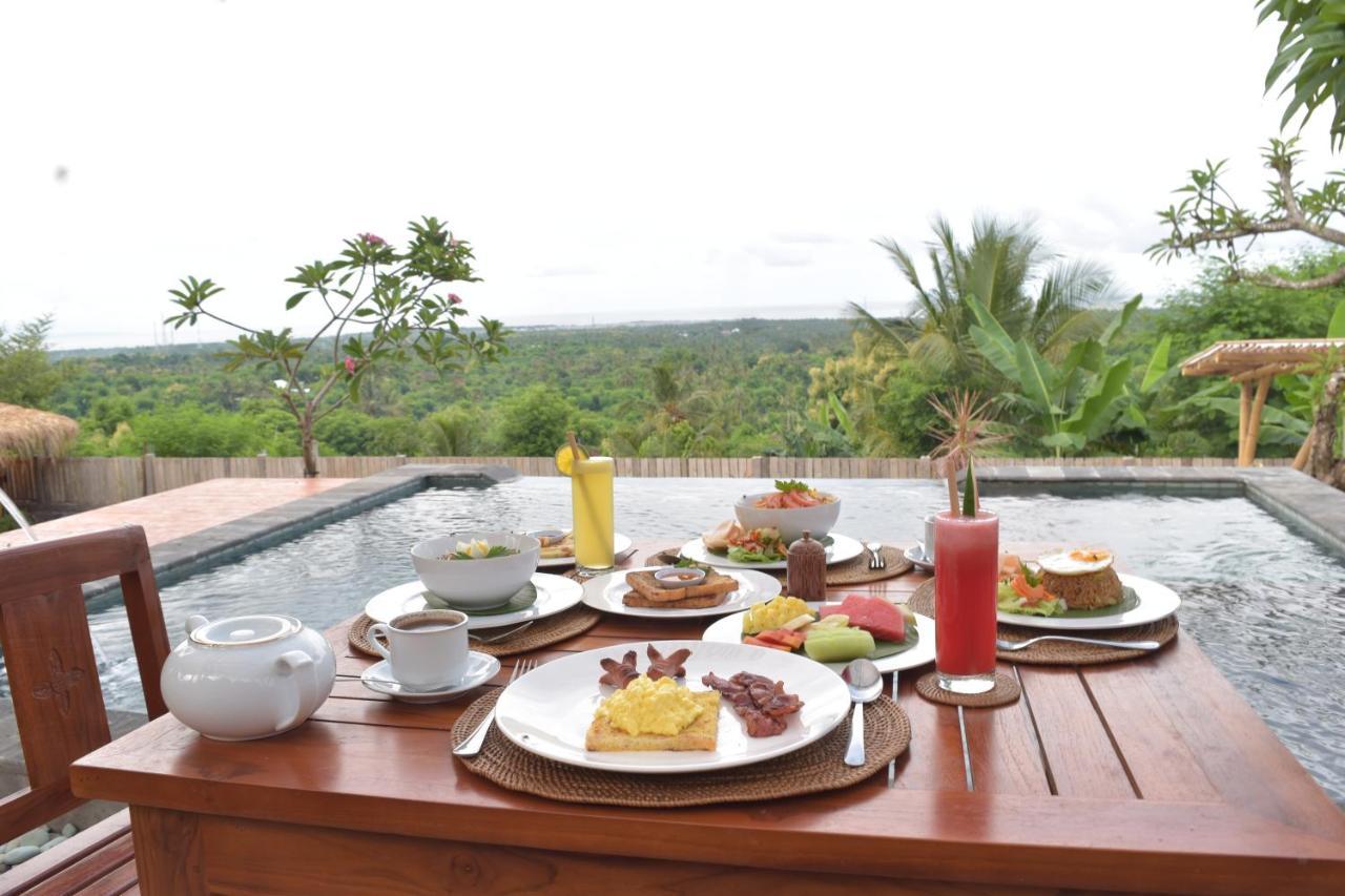 Menjangan Hill Hotel Banyuwedang Buitenkant foto